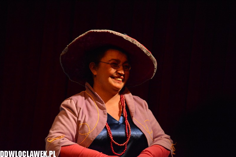 Pchła Szachrajka w teatrze