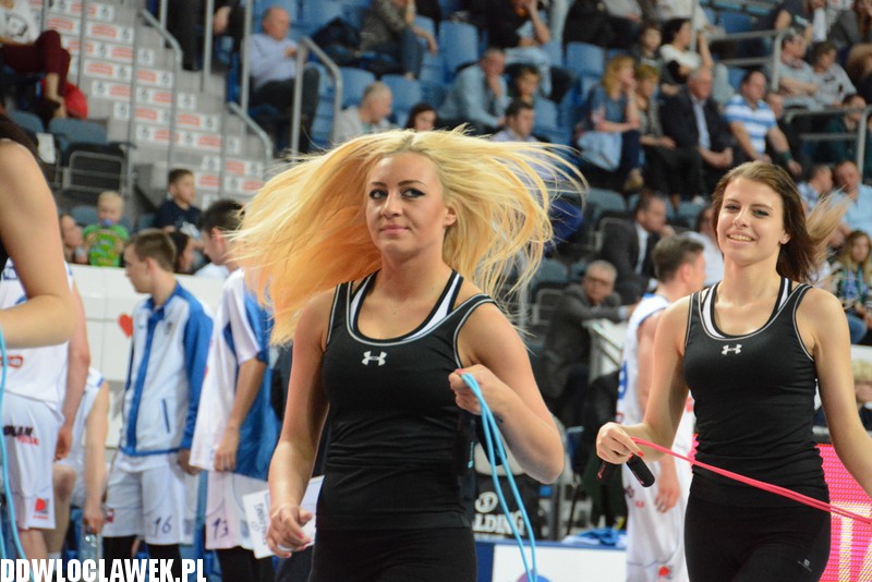 Cheerleaderki Anwilu na meczu z AZS