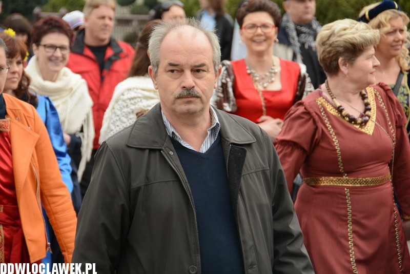 Korowód historyczny w Kowalu