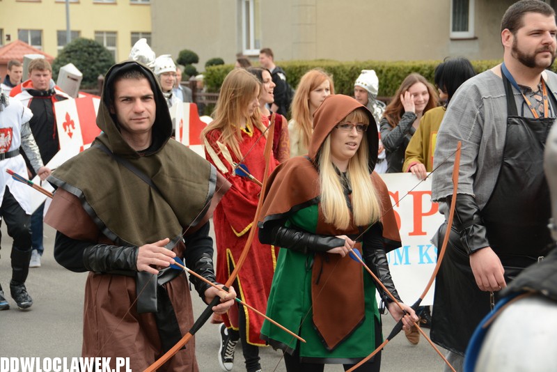 Korowód historyczny w Kowalu