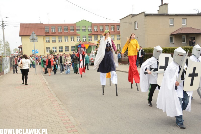 Korowód historyczny w Kowalu