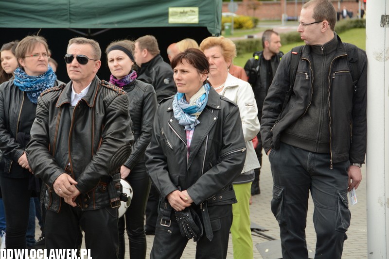 Msza polowa pod Halą Mistrzów