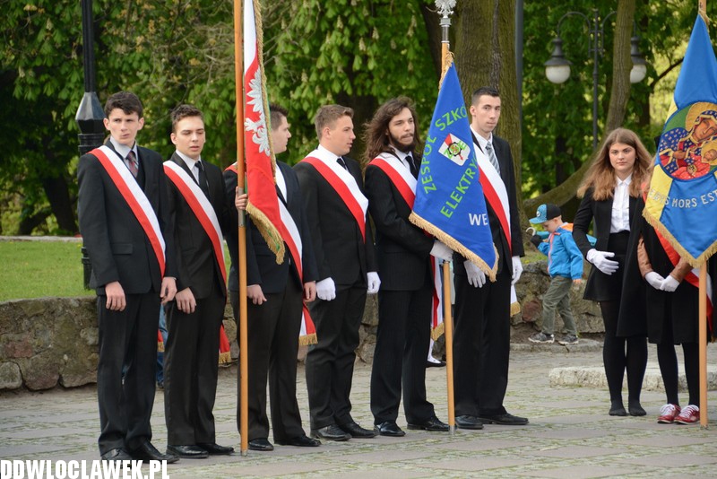 Oficjalne obchody 3 Maja we Włocławku