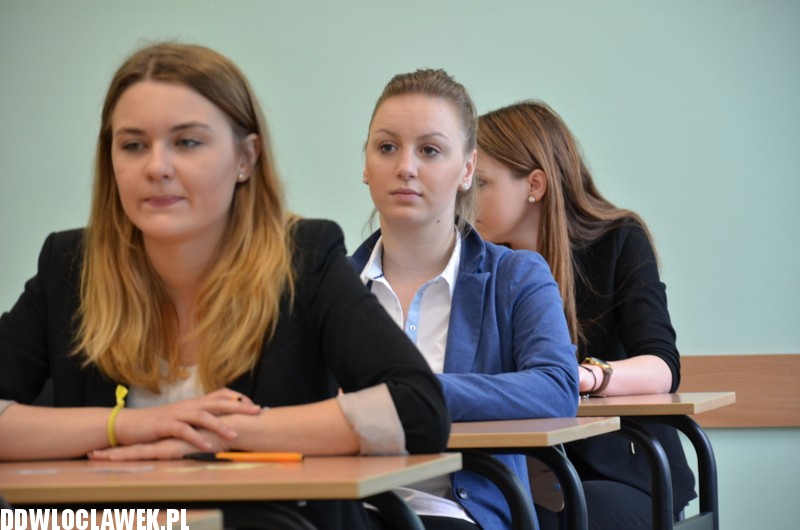 II LO: Matura 2015 język obcy