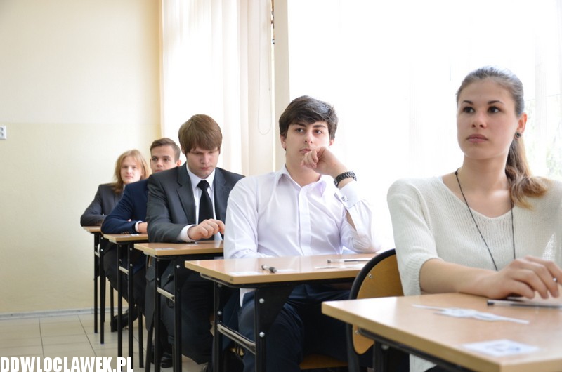 II LO: Matura 2015 język obcy