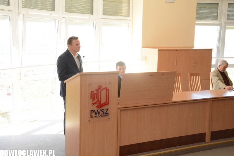 Ogólnopolska konferencja w PWSZ