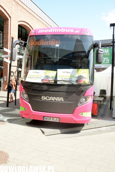 Modlin Bus przed Wzorcownią