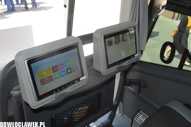 Modlin Bus przed Wzorcownią