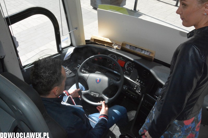 Modlin Bus przed Wzorcownią