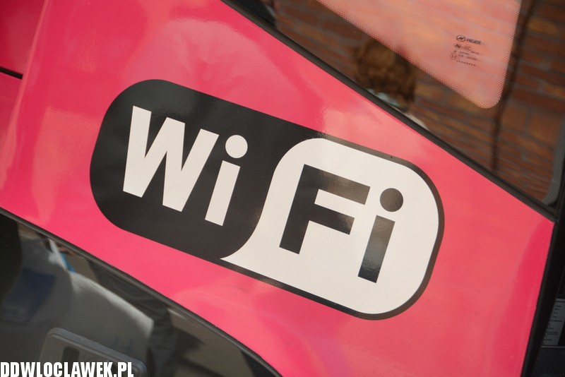 Modlin Bus przed Wzorcownią