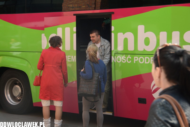Modlin Bus przed Wzorcownią
