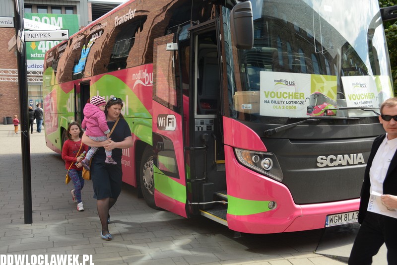 Modlin Bus przed Wzorcownią