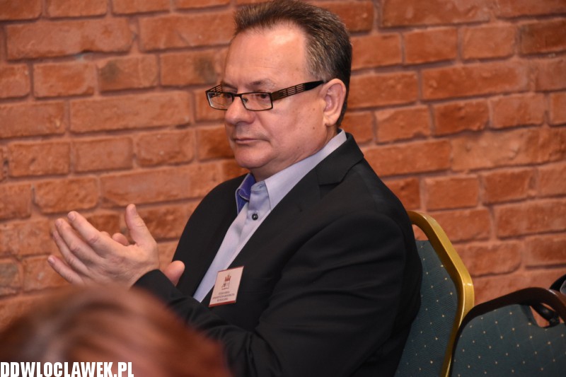 Konferencja W poszukiwaniu własnej ścieżki