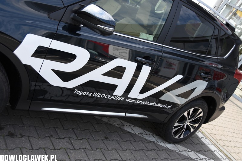 Paweł Andryańczyk wygrał Rav 4