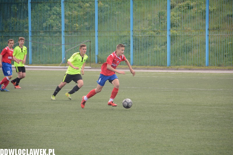 Trampkarze: SMS - Lider