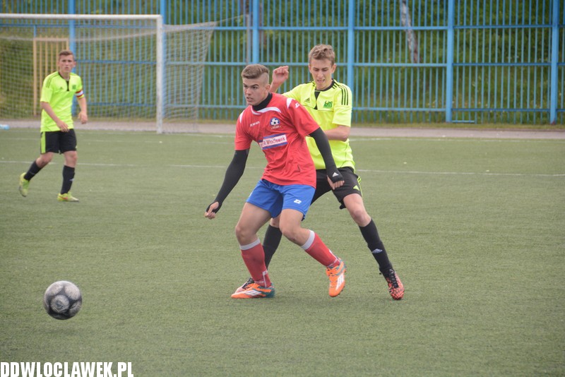 Trampkarze: SMS - Lider