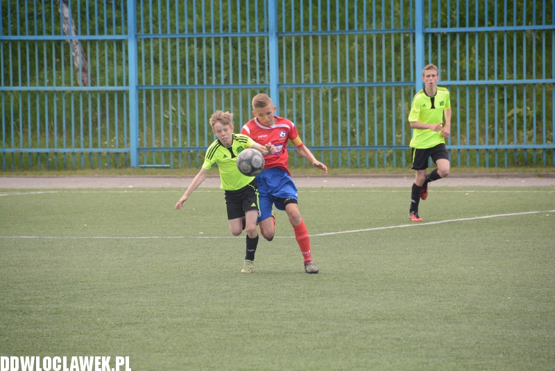 Trampkarze: SMS - Lider