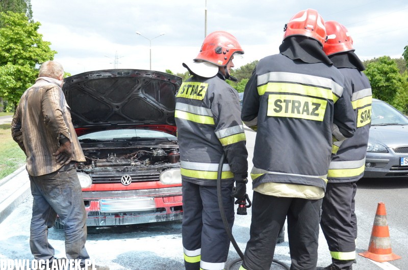 Auto paliło się na ul. Kruszyńskiej