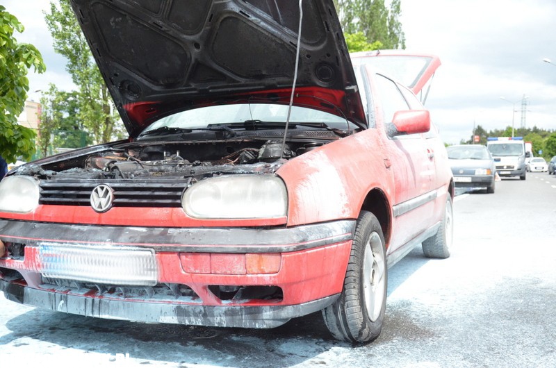 Auto paliło się na ul. Kruszyńskiej