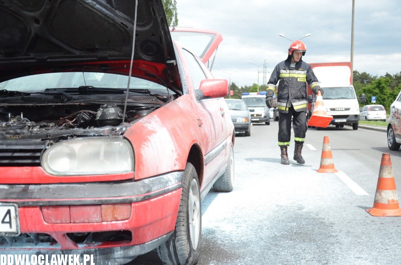 Auto paliło się na ul. Kruszyńskiej