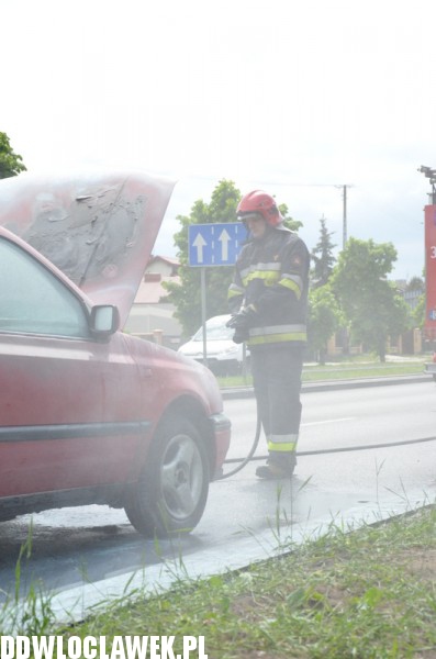 Auto paliło się na ul. Kruszyńskiej