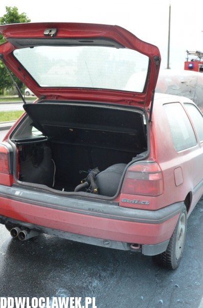 Auto paliło się na ul. Kruszyńskiej