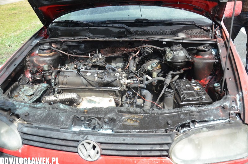 Auto paliło się na ul. Kruszyńskiej