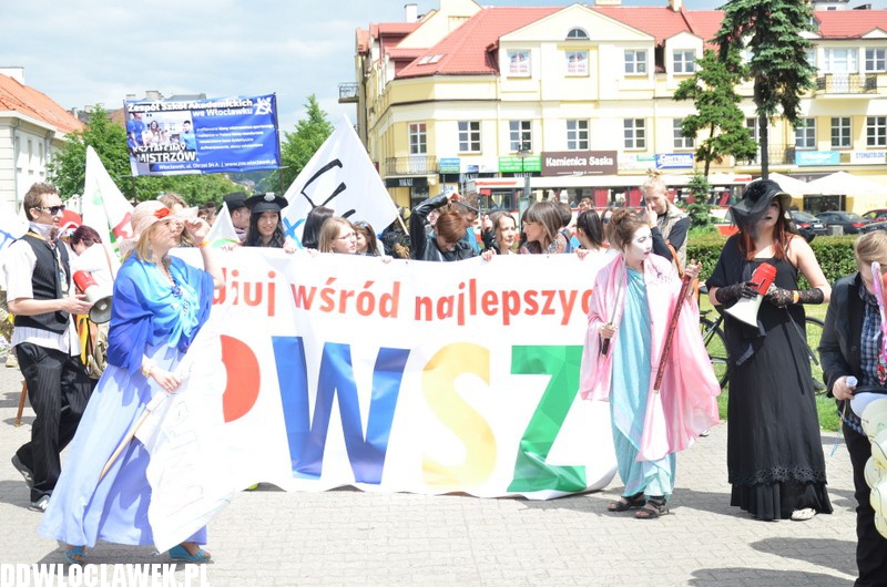 Juwenalia rozpoczęte - korowód