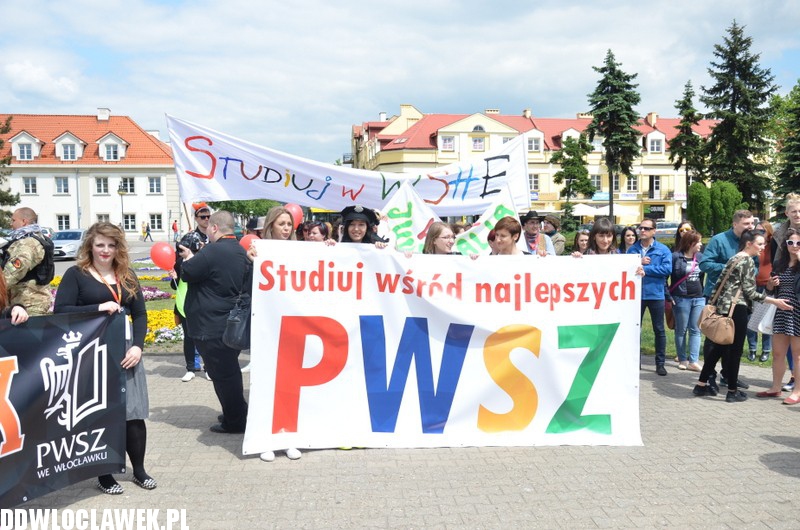 Juwenalia rozpoczęte - korowód
