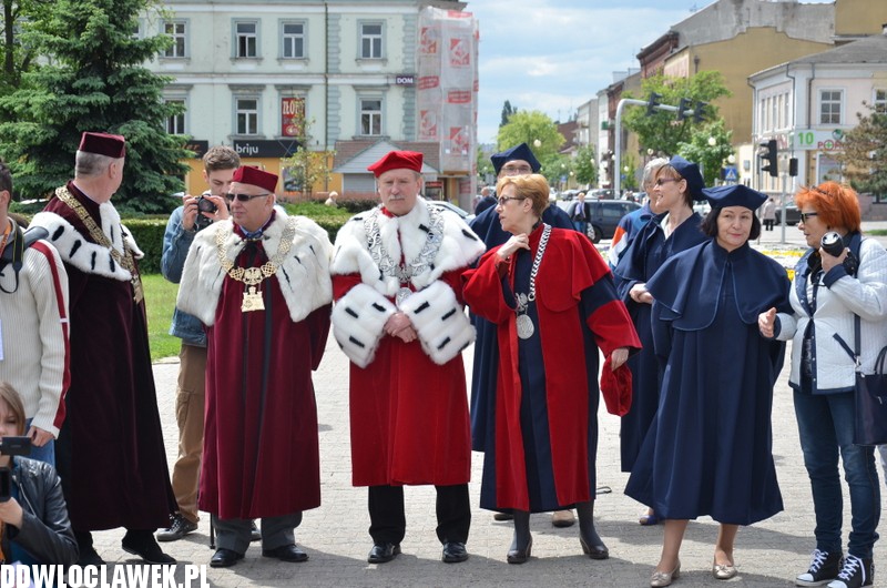 Juwenalia rozpoczęte - korowód