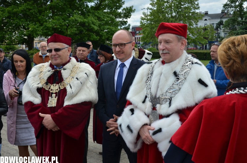 Juwenalia rozpoczęte - korowód