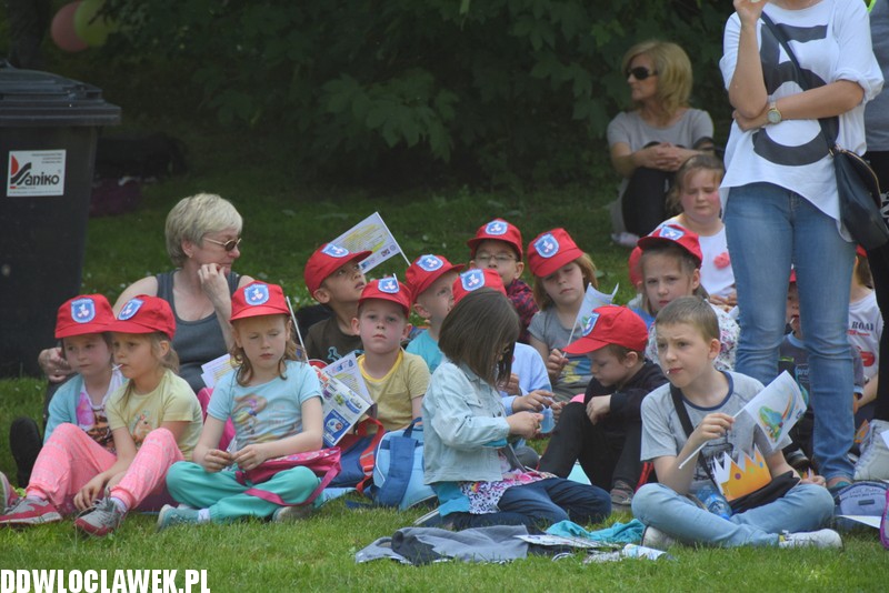 Miejski dzień dziecka w parku