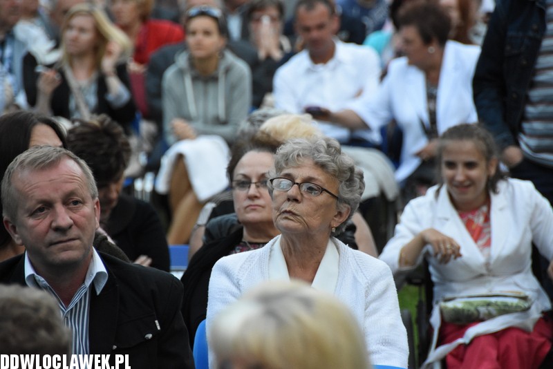 Uwielbienie w parku Sienkiewicza