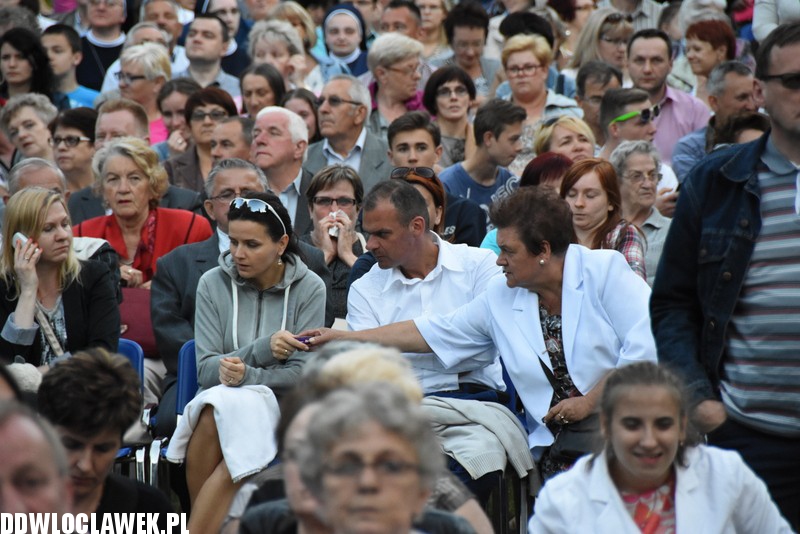 Uwielbienie w parku Sienkiewicza