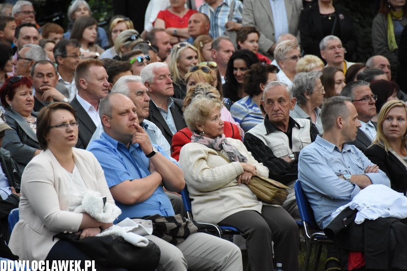 Uwielbienie w parku Sienkiewicza