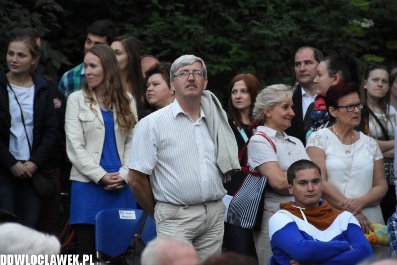Uwielbienie w parku Sienkiewicza