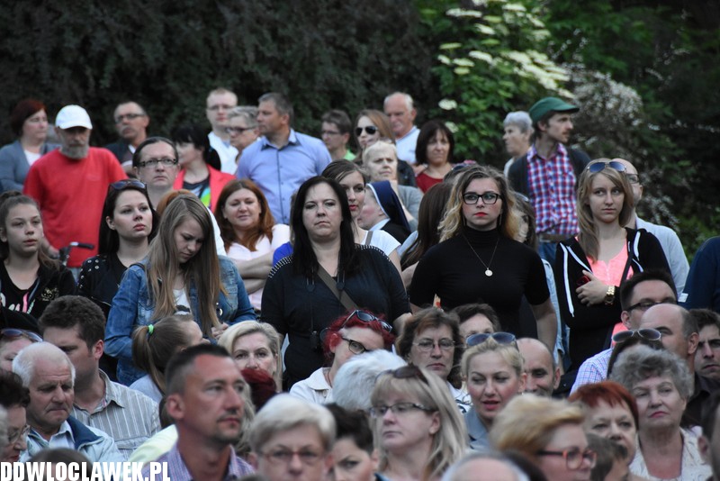 Uwielbienie w parku Sienkiewicza