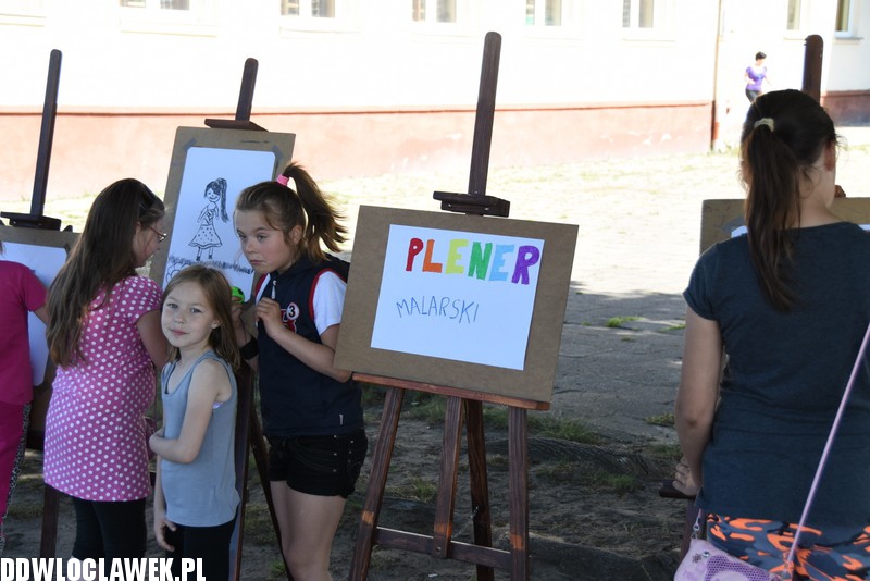 Piknik przy Zespole Szkół numer 11