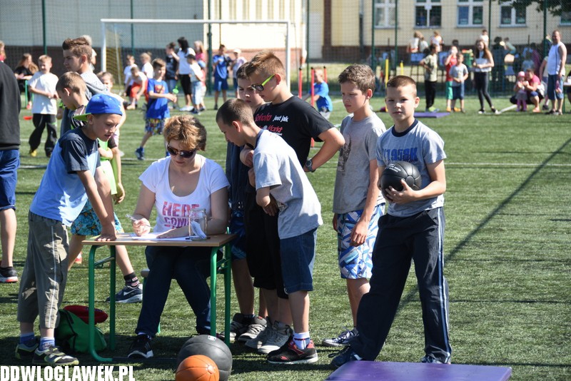 Piknik przy Zespole Szkół numer 11