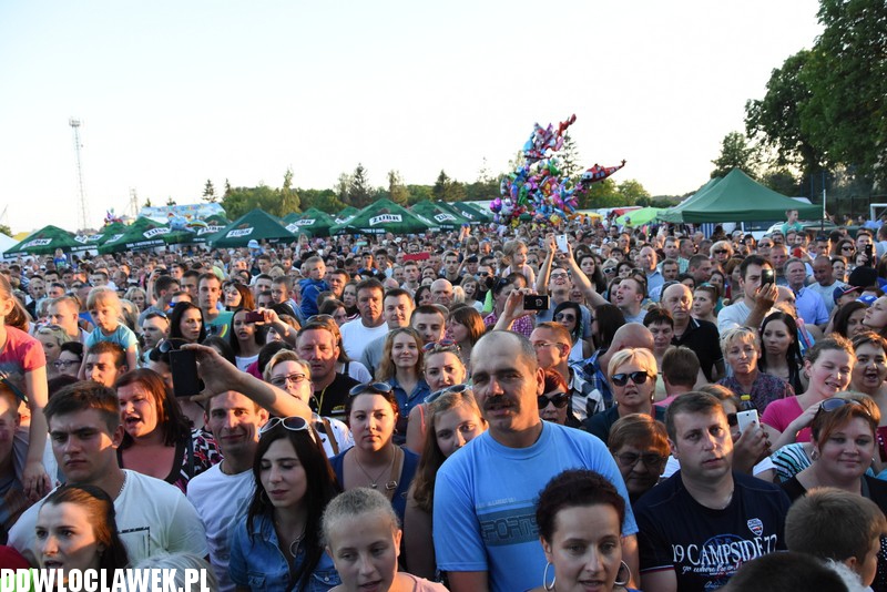 Koncert zespołu Boys w Choceniu