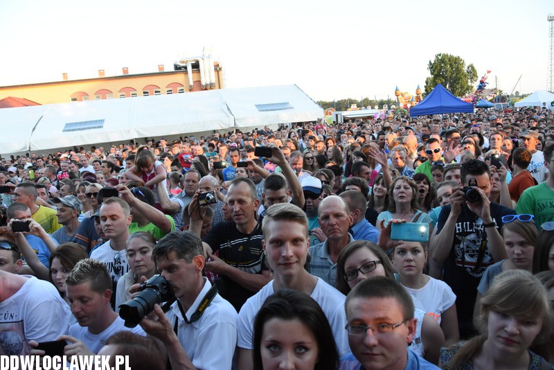 Koncert zespołu Boys w Choceniu