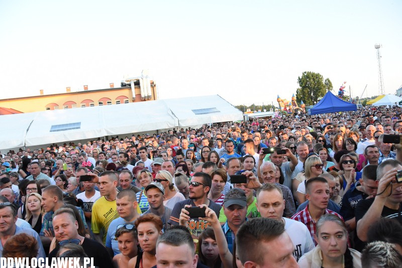 Koncert zespołu Boys w Choceniu