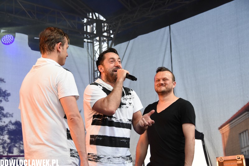 Koncert zespołu Boys w Choceniu