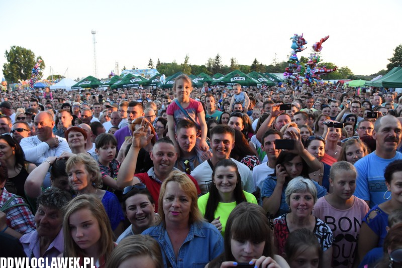 Koncert zespołu Boys w Choceniu