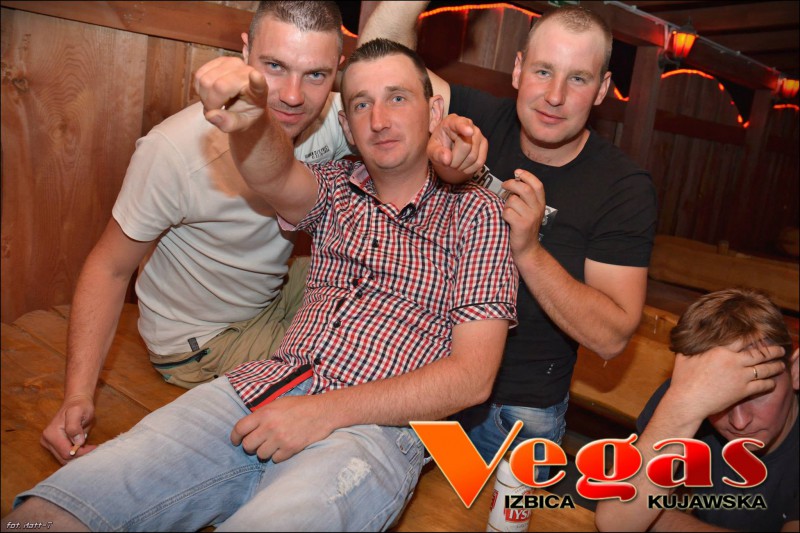 Crouzer & Young Dee w klubie Vegas