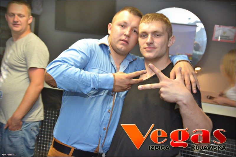 Crouzer & Young Dee w klubie Vegas