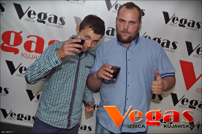 Crouzer & Young Dee w klubie Vegas