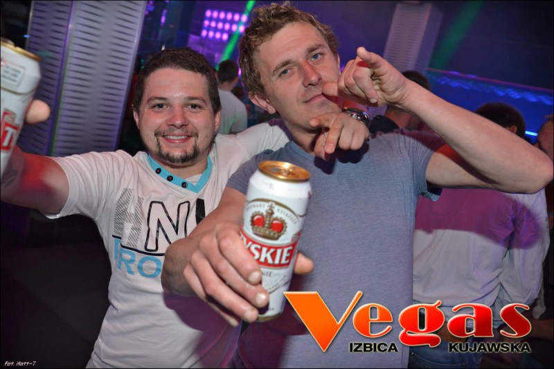 Crouzer & Young Dee w klubie Vegas