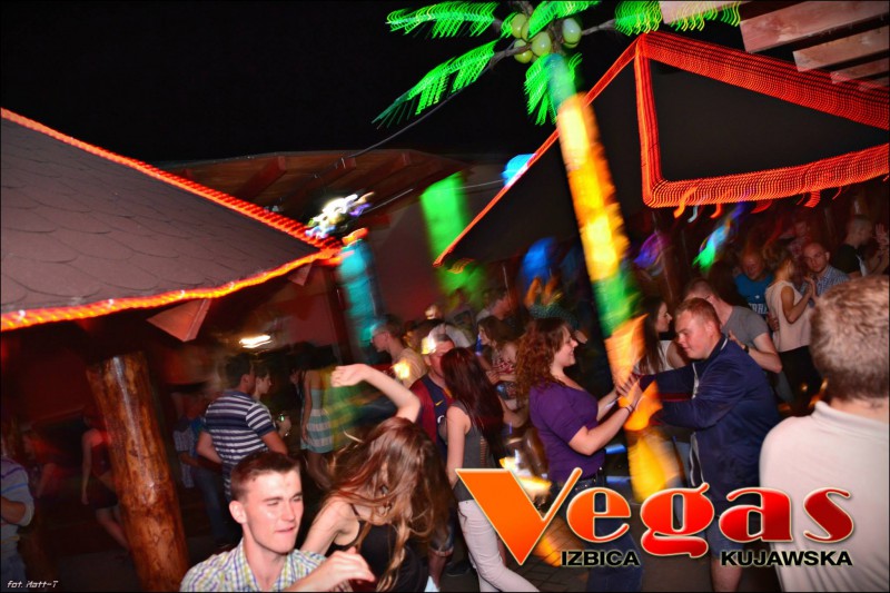 Crouzer & Young Dee w klubie Vegas