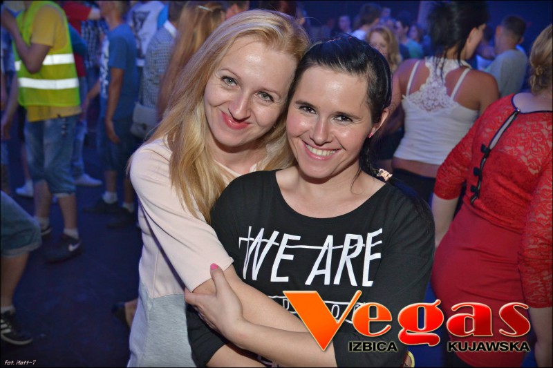 Crouzer & Young Dee w klubie Vegas
